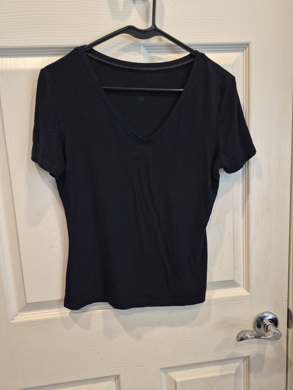5/25 Women’s Short Sleeve V-Neck Top - Black